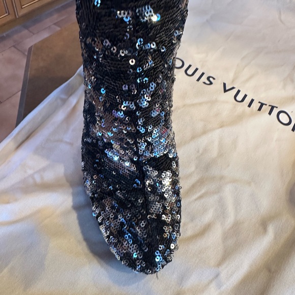 Paying for divorce - Picture 4 of 6